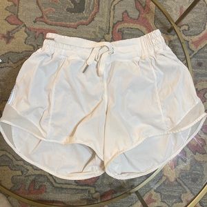 Lululemon white hotty hot shorts